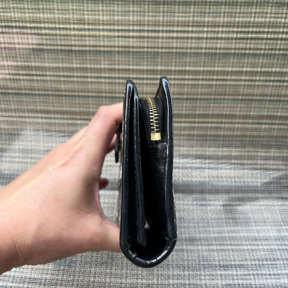 Coach Black & White Leather Wallet​​ - Picture 5 of 11